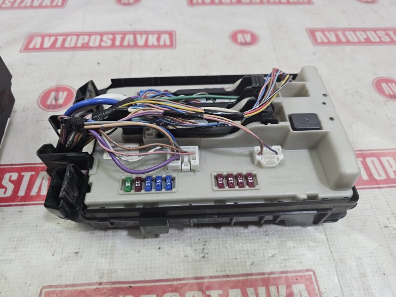 Блок предохранителей под капот, 2000 рублей, Красноярск