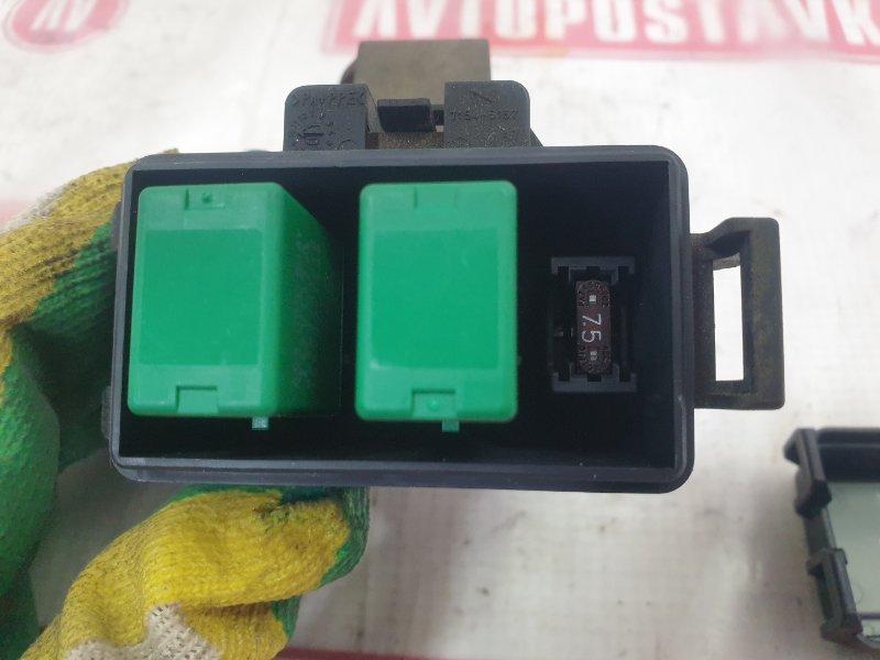 Блок предохранителей под капот, 500 рублей, Красноярск