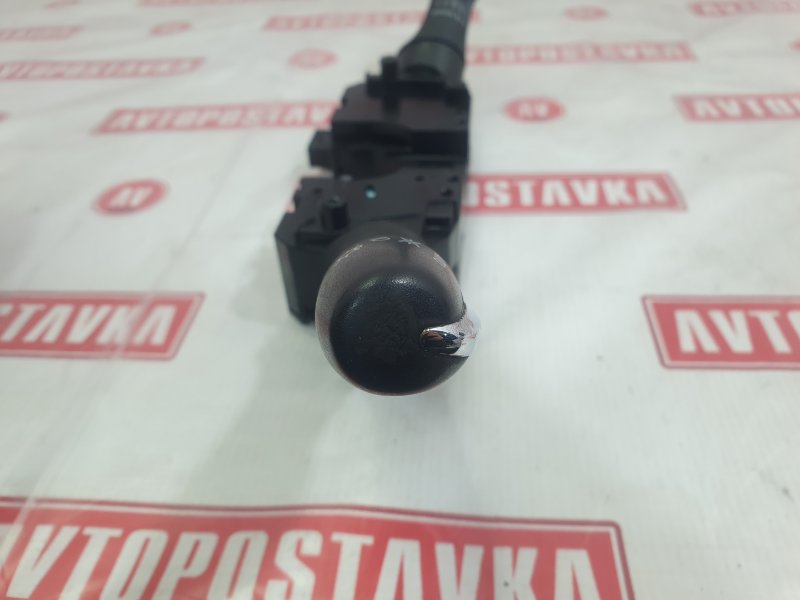 Переключатели подрулевые, 1000 рублей, Красноярск