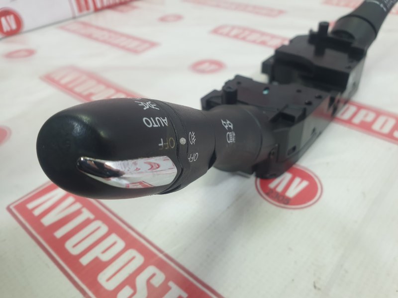 Переключатели подрулевые, 1000 рублей, Красноярск