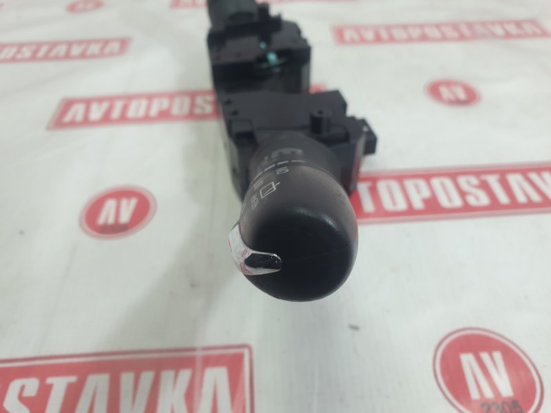 Переключатели подрулевые, 1000 рублей, Красноярск