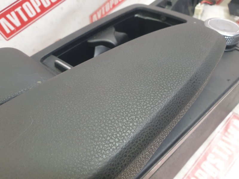 Подлокотник, 1000 рублей, Красноярск