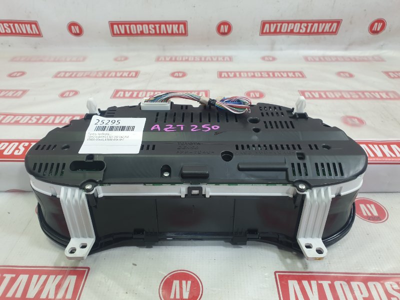 Панель приборов, 200 рублей, Красноярск