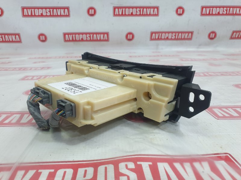 Блок управления климат-контролем, 150 рублей, Красноярск