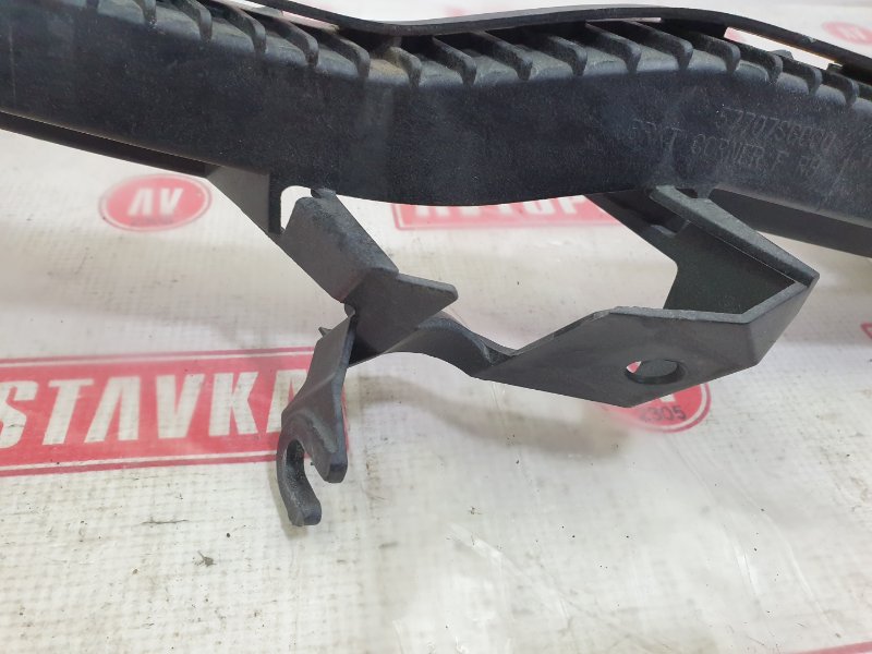 Планка под фару, 2500 рублей, Красноярск