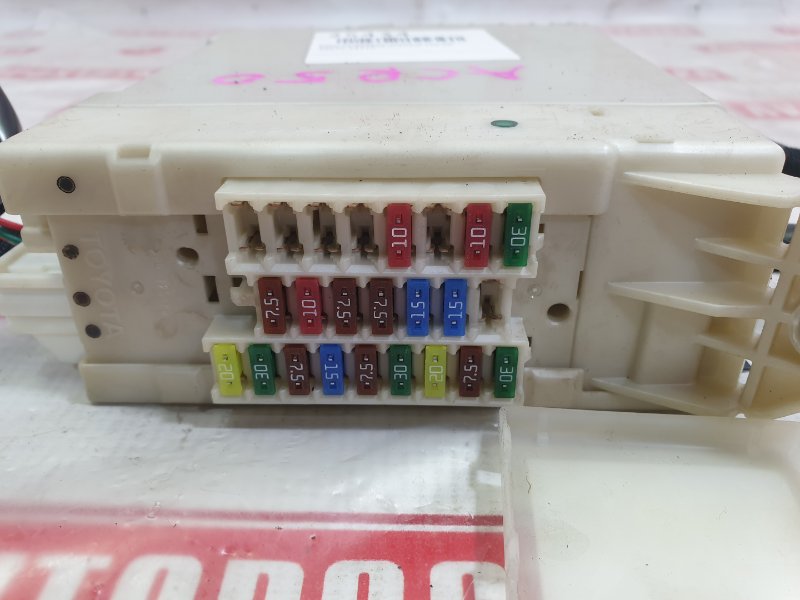 Блок предохранителей салонный, 900 рублей, Красноярск
