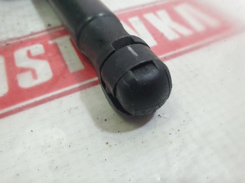 Амортизатор капота, 1000 рублей, Красноярск