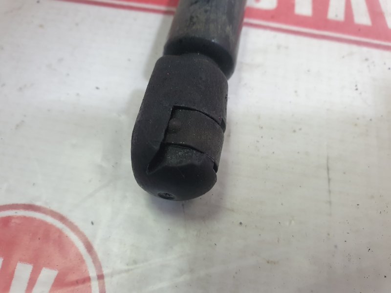 Амортизатор капота, 500 рублей, Красноярск