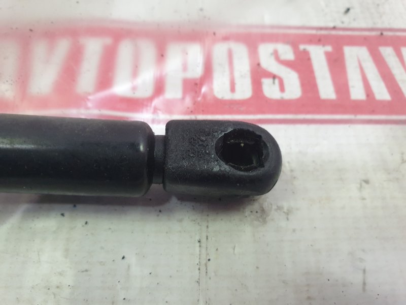 Амортизатор капота, 500 рублей, Красноярск