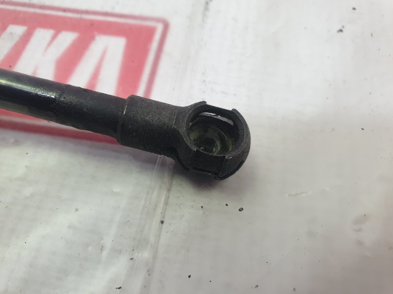 Амортизатор капота, 500 рублей, Красноярск