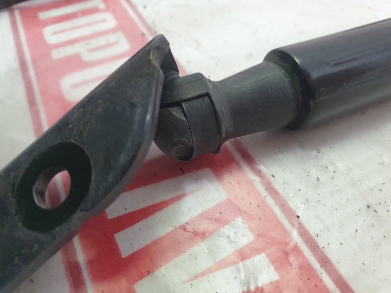 Амортизатор двери багажника, 1000 рублей, Красноярск