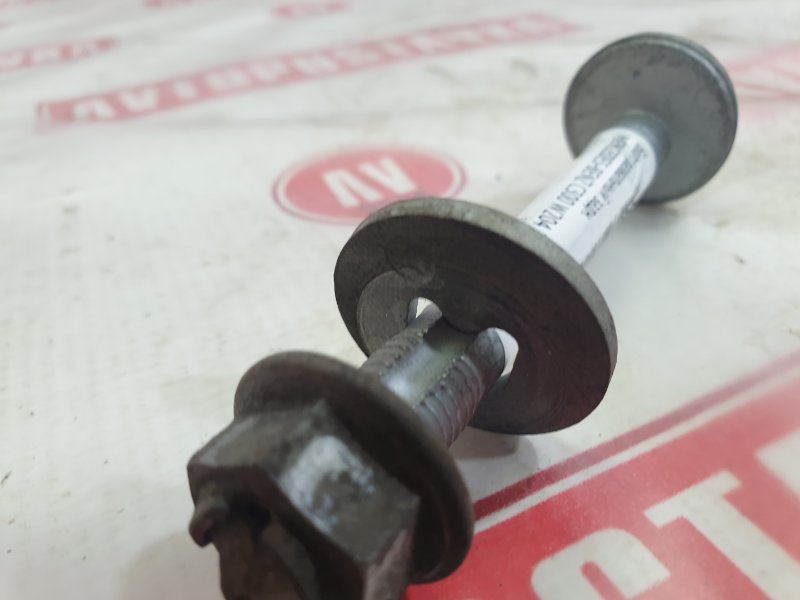 Болт развальный, 500 рублей, Красноярск