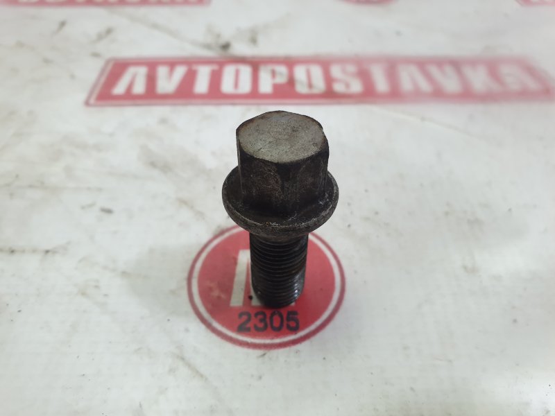 Болт колесный, 100 рублей, Красноярск