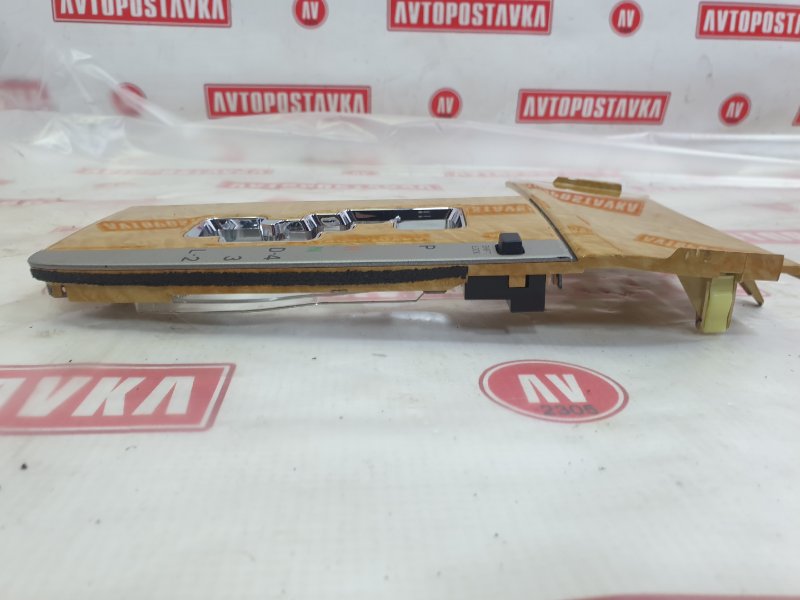 Накладка селектора КПП, 500 рублей, Красноярск