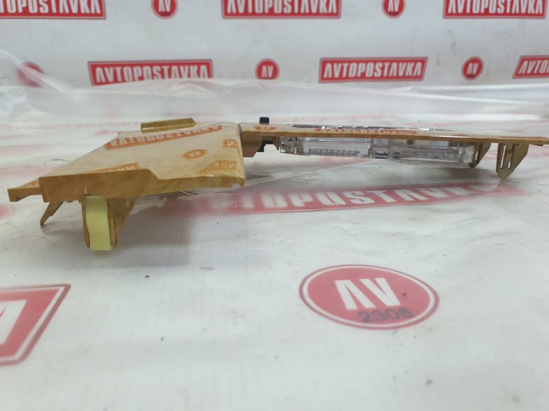 Накладка селектора КПП, 500 рублей, Красноярск