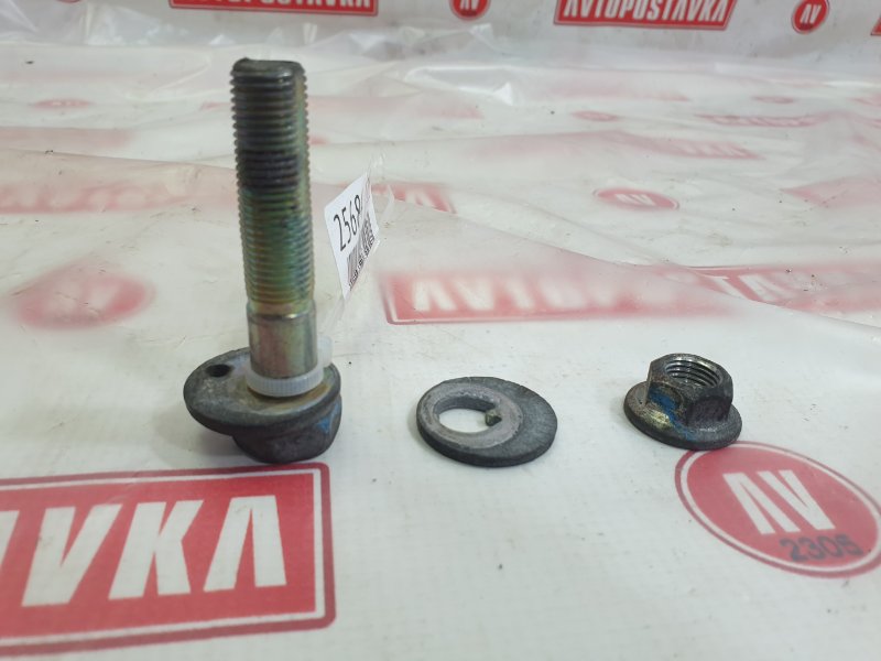 Болт развальный, 500 рублей, Красноярск