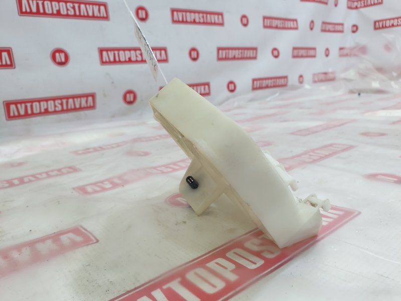 Планка под фару, 500 рублей, Красноярск