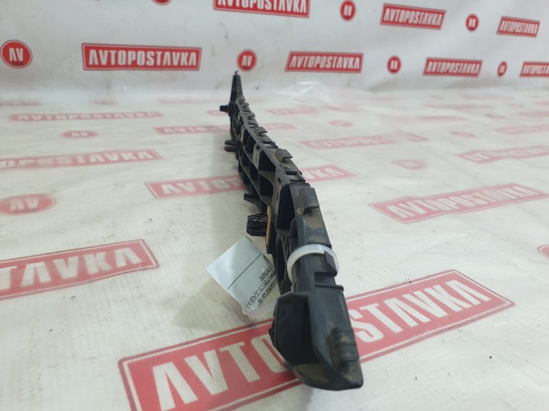 Клипса бампера, 1000 рублей, Красноярск