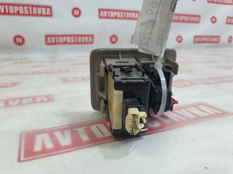 Кнопки в салон, 500 рублей, Красноярск