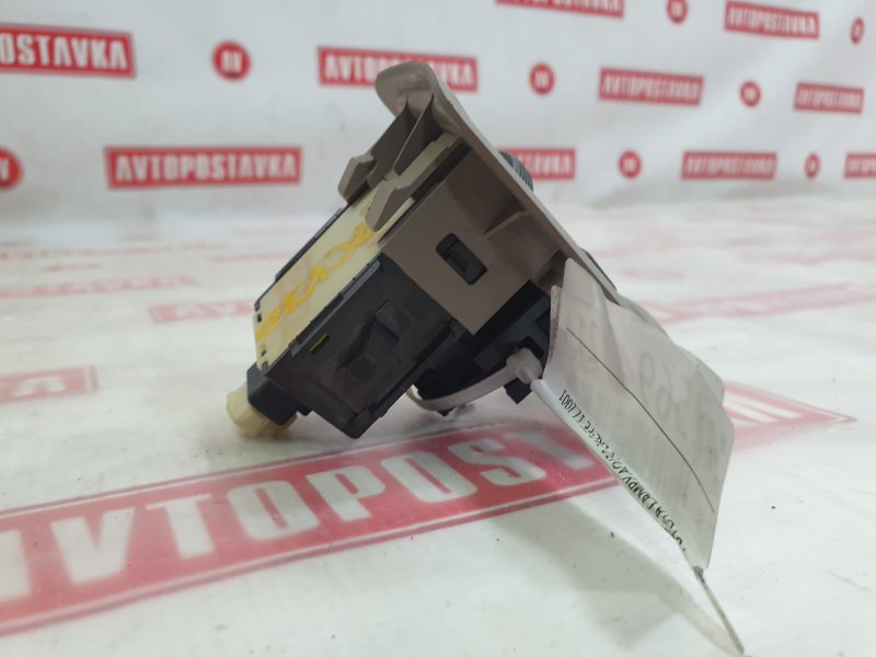 Кнопки в салон, 500 рублей, Красноярск