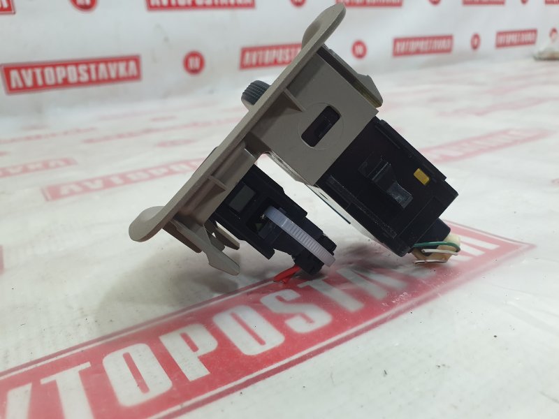 Кнопки в салон, 500 рублей, Красноярск