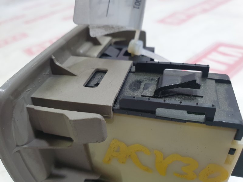 Кнопки в салон, 500 рублей, Красноярск