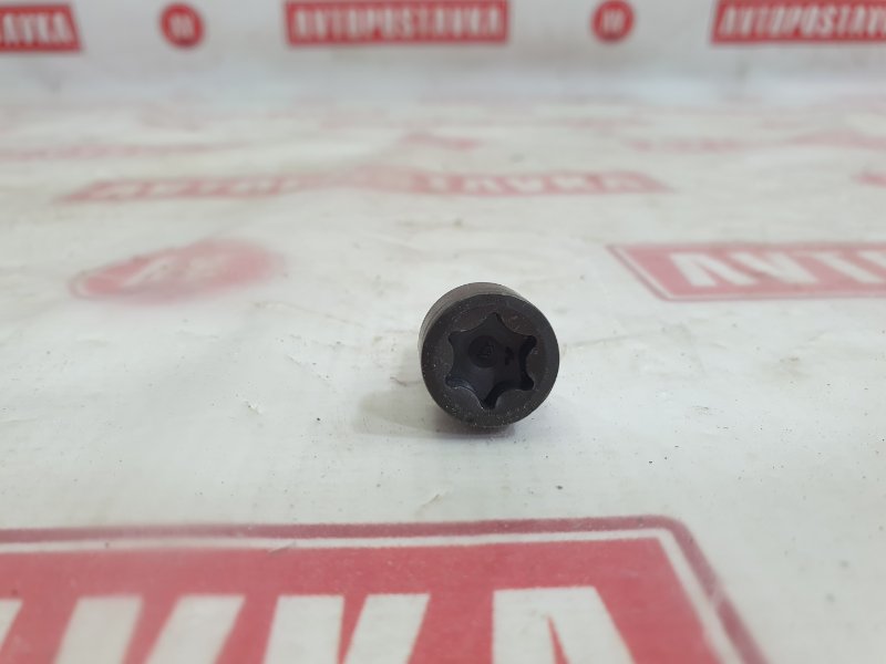 Болт маховика, 500 рублей, Красноярск