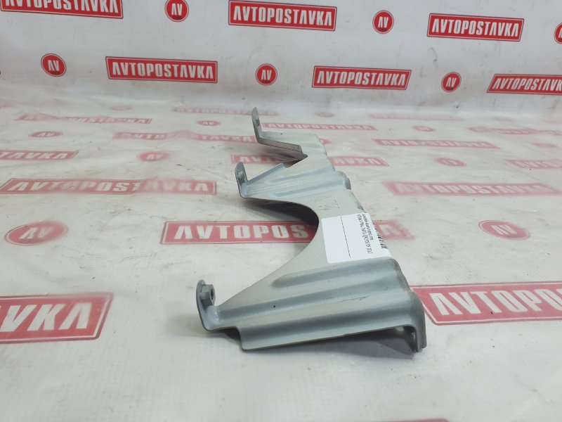 Кронштейн крыла, 500 рублей, Красноярск