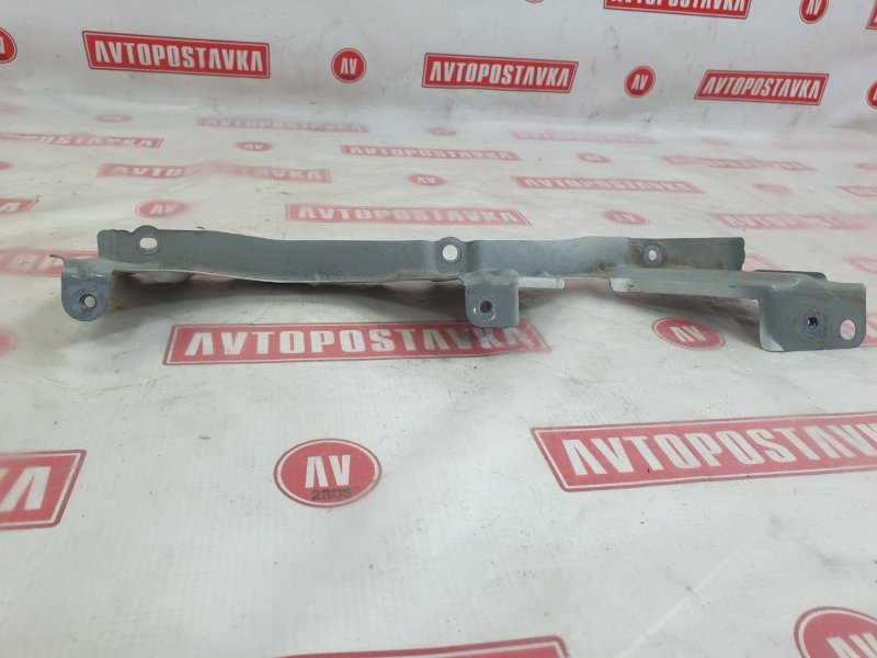 Кронштейн крыла, 500 рублей, Красноярск