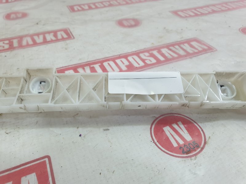 Клипса бампера, 500 рублей, Красноярск