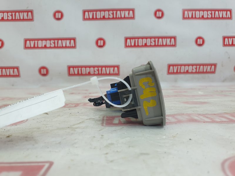 Кнопки в салон, 1000 рублей, Красноярск