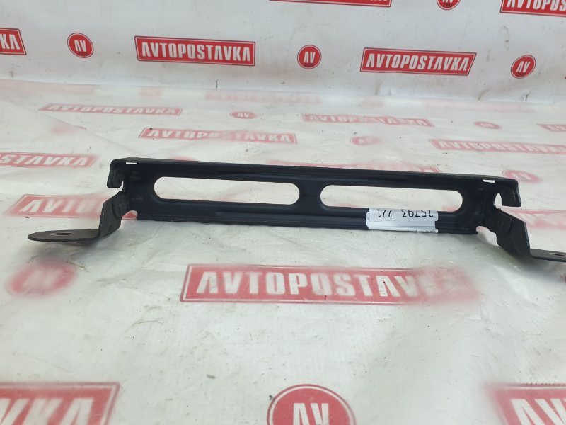 Кронштейн, 300 рублей, Красноярск