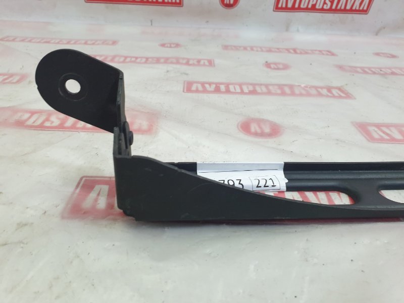 Кронштейн, 300 рублей, Красноярск