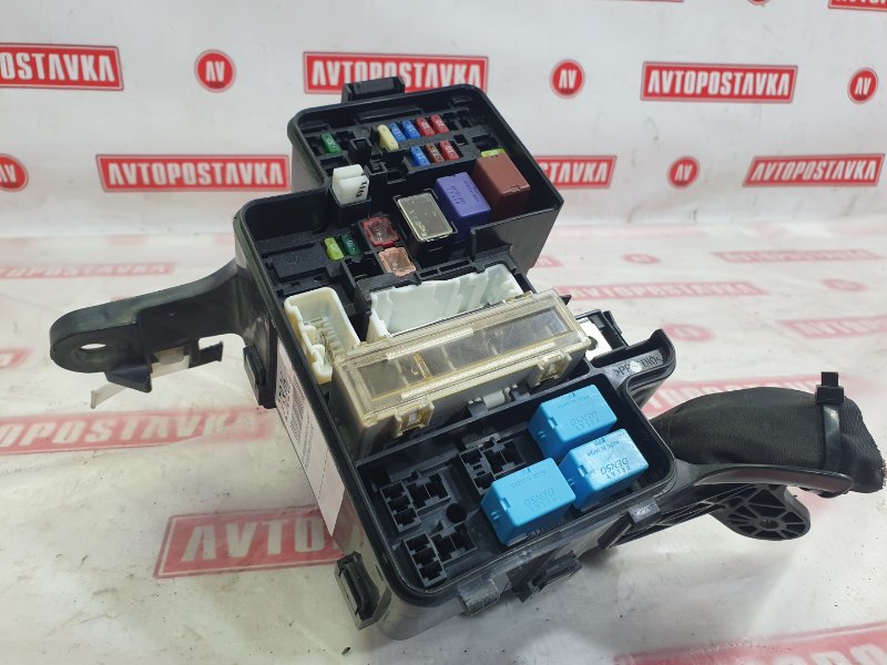 Блок предохранителей под капот, 1000 рублей, Красноярск