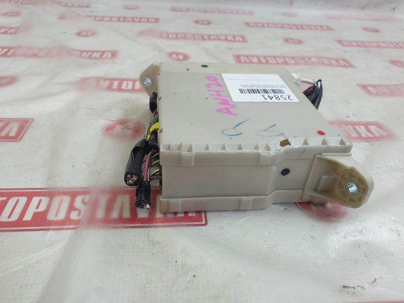 Блок предохранителей салонный, 1000 рублей, Красноярск