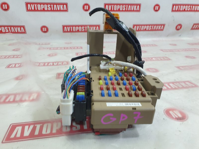 Блок предохранителей салонный, 500 рублей, Красноярск