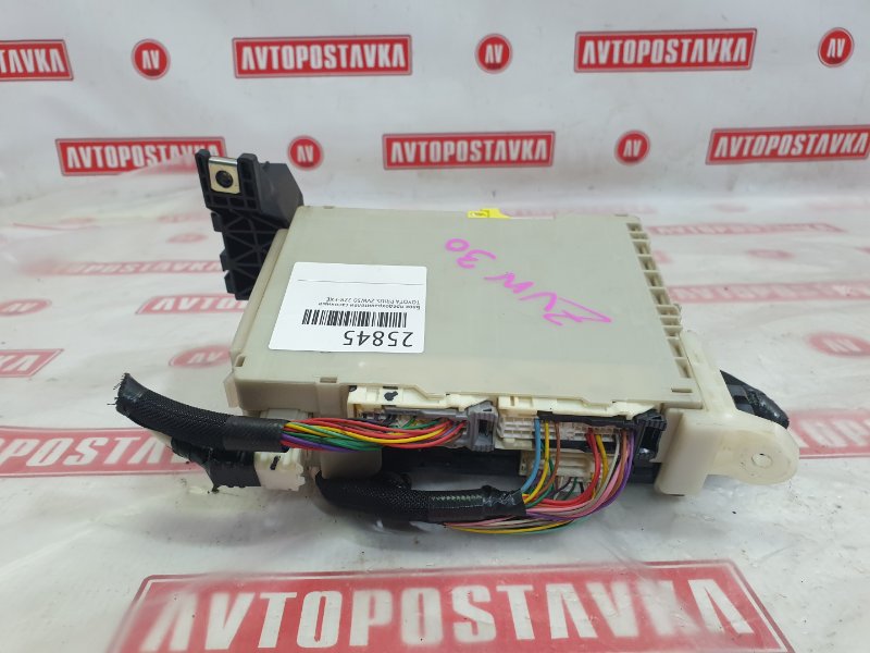 Блок предохранителей салонный, 500 рублей, Красноярск