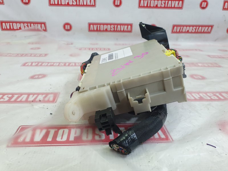 Блок предохранителей салонный, 500 рублей, Красноярск