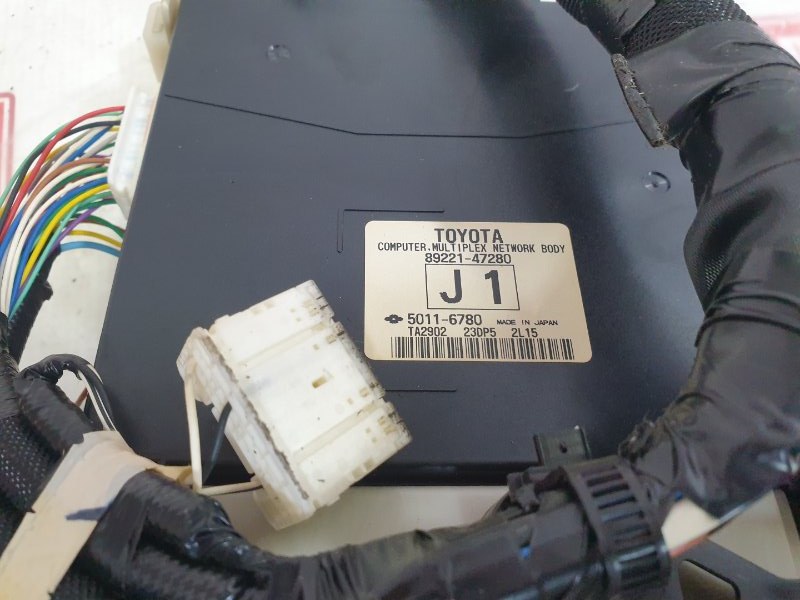 Блок предохранителей салонный, 500 рублей, Красноярск