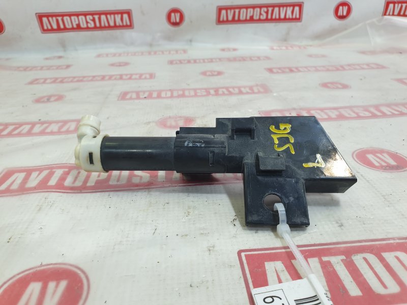 Форсунка омывателя фар, 2000 рублей, Красноярск