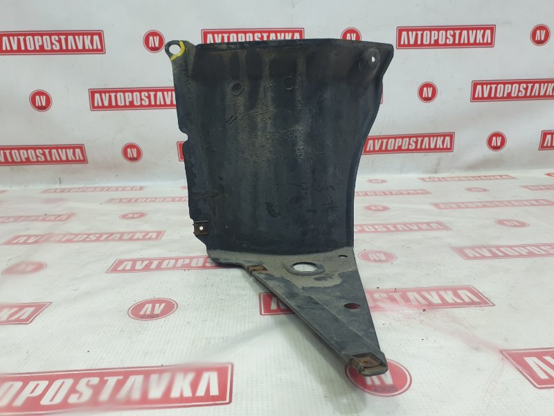 Подкрылок, 300 рублей, Красноярск