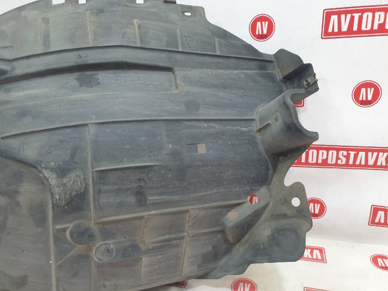 Подкрылок, 2000 рублей, Красноярск