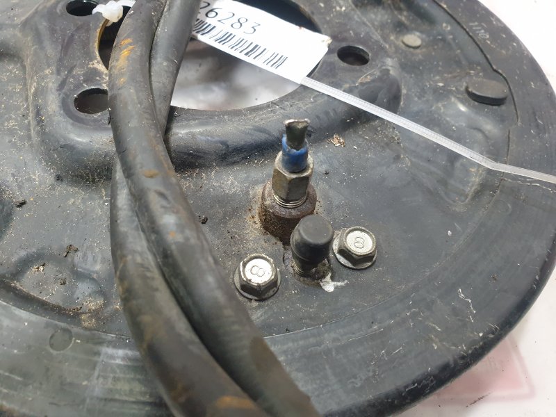 Механизм стояночного тормоза, 500 рублей, Красноярск