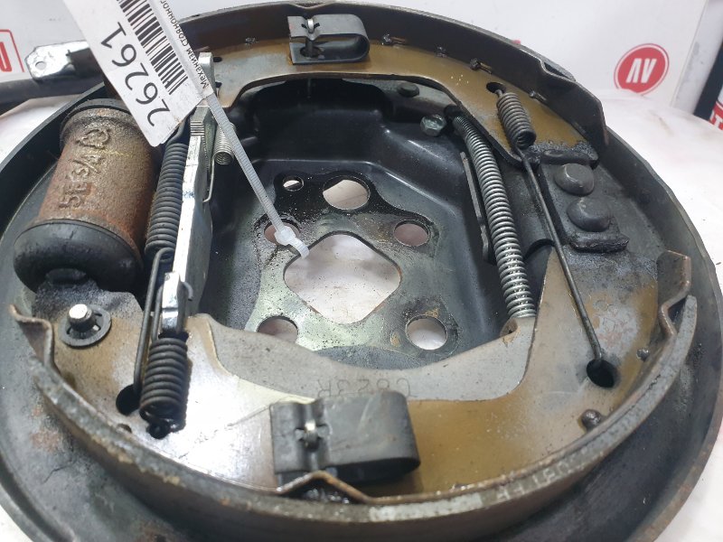 Механизм стояночного тормоза, 500 рублей, Красноярск