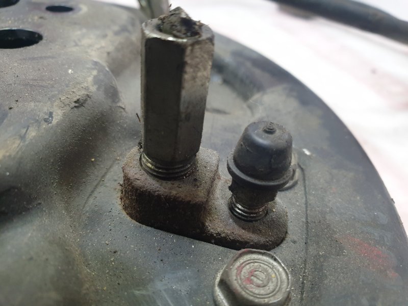 Механизм стояночного тормоза, 500 рублей, Красноярск