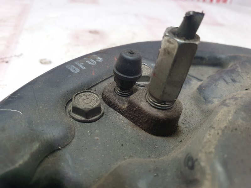 Механизм стояночного тормоза, 500 рублей, Красноярск