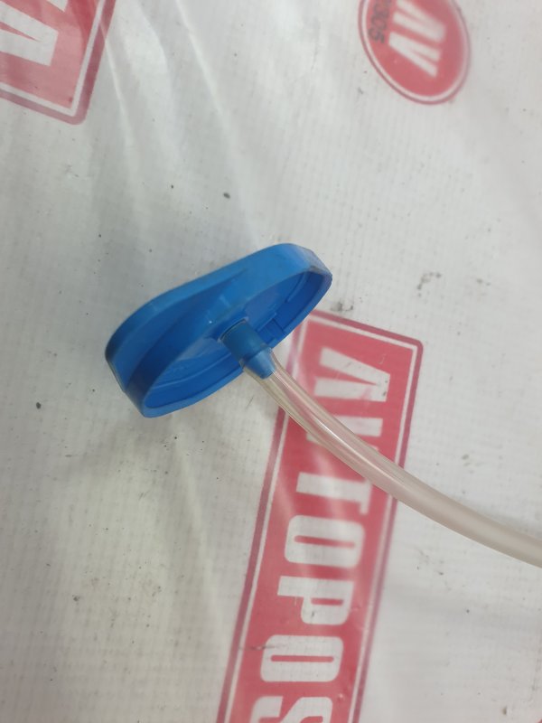 Горловина бачка омывателя, 500 рублей, Красноярск