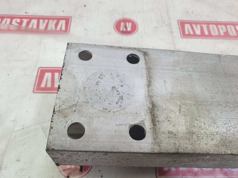 Усилитель бампера, 500 рублей, Красноярск