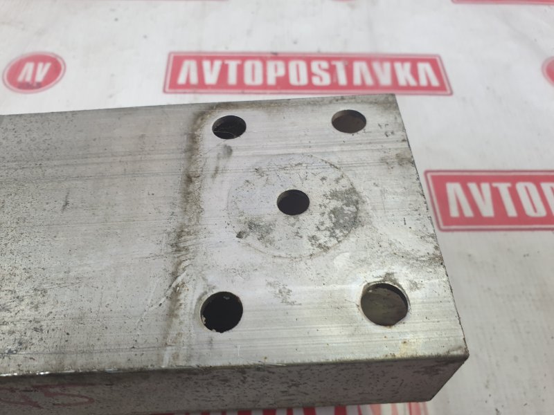 Усилитель бампера, 500 рублей, Красноярск