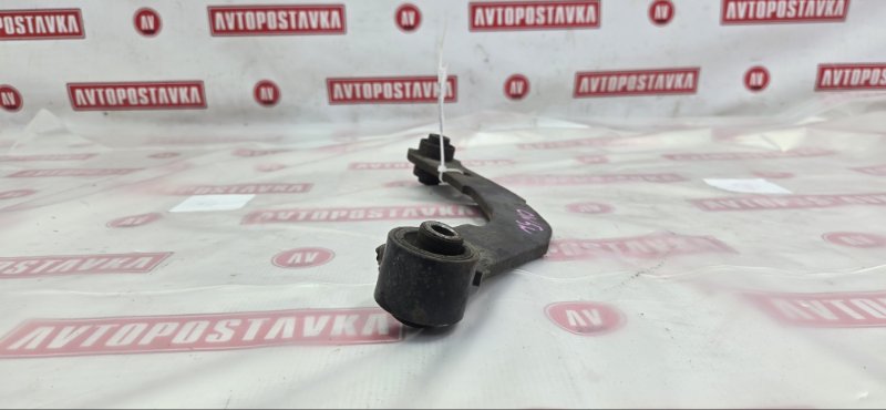 Рычаг подвески верхний, 500 рублей, Красноярск